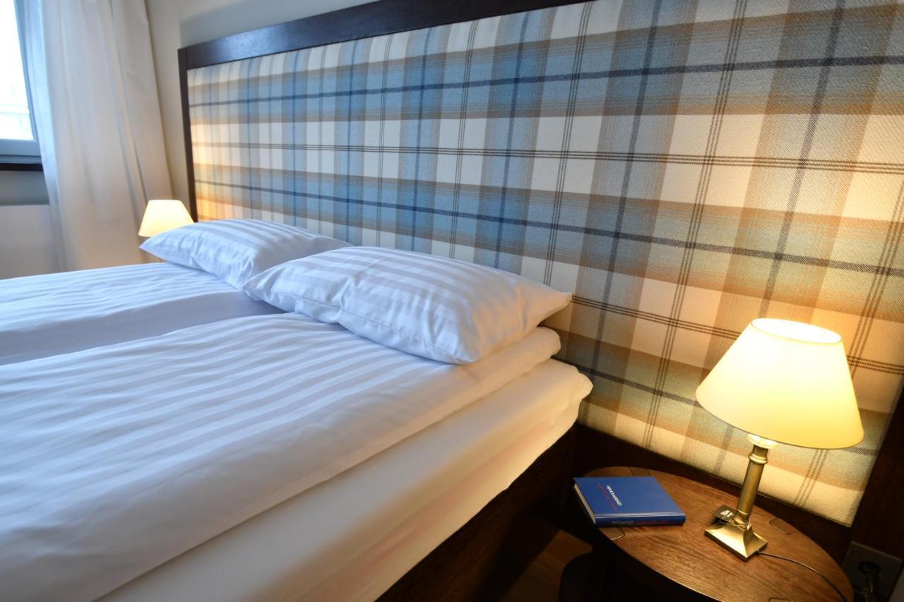 Tweed House Villa Budapest Bagian luar foto